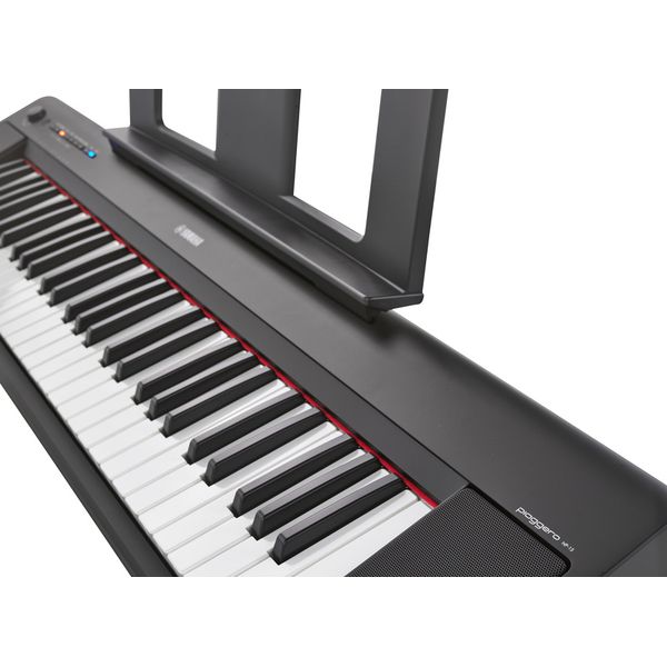Yamaha NP-15 Piaggero