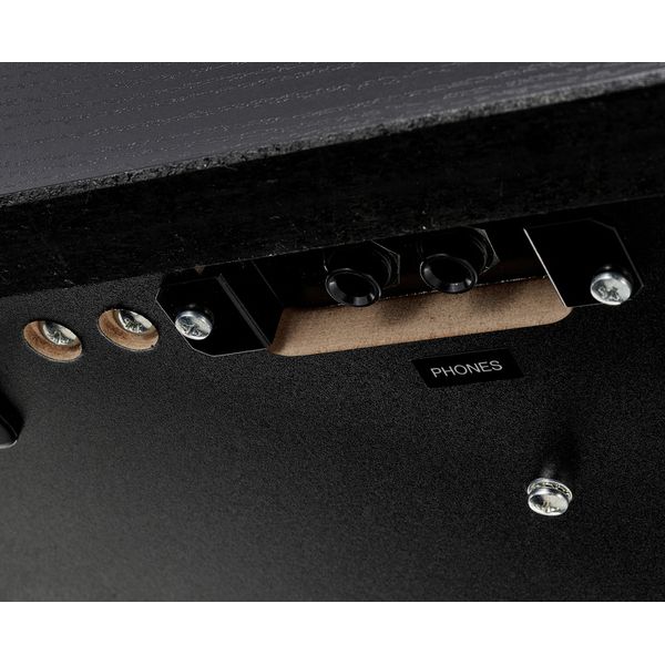 Yamaha YDP-145 Arius