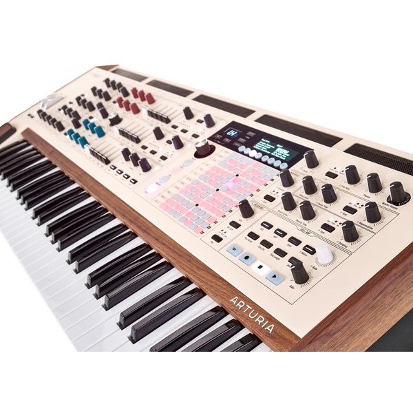 Arturia PolyBrute 12 Arturia PolyBrute 12