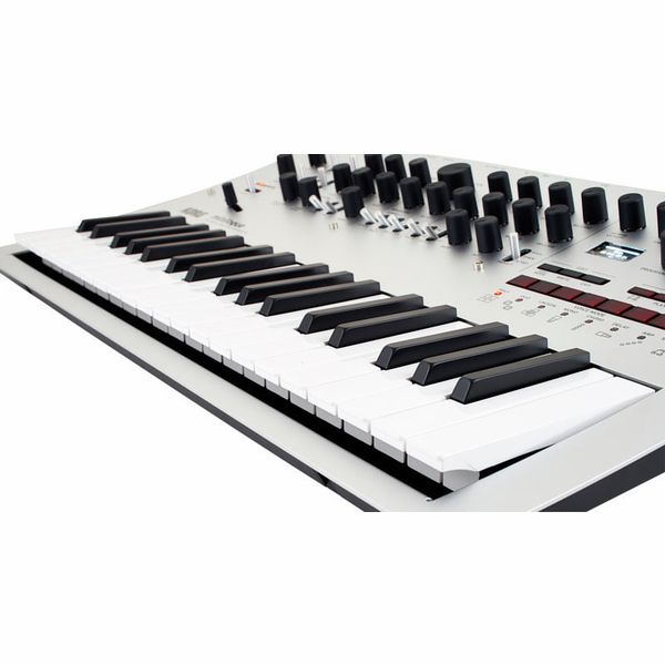 Korg Minilogue Korg Minilogue
