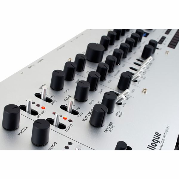 Korg Minilogue Korg Minilogue