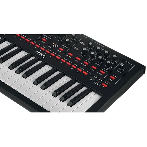 Moog Messenger