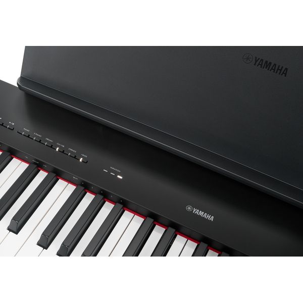 Yamaha P-225